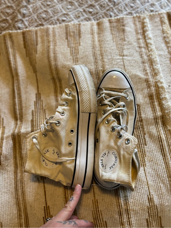 Converse Shoes - Converse High Top Sneakers - worn good and well but still have life in em!